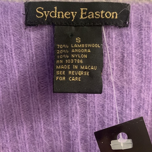 Sydney Easton Purple Lambswool & Angora Cardigan Sweater Pockets Size Small NWT - Picture 9 of 11